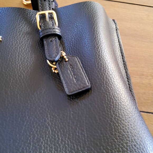 Like New Coach mollie Tote Bag 25 in Black C4084 - Picture 7 of 15